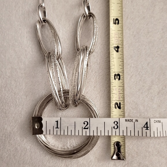 INC | Silvertone Multi-Ring Statement Necklace EUC - Picture 3 of 9
